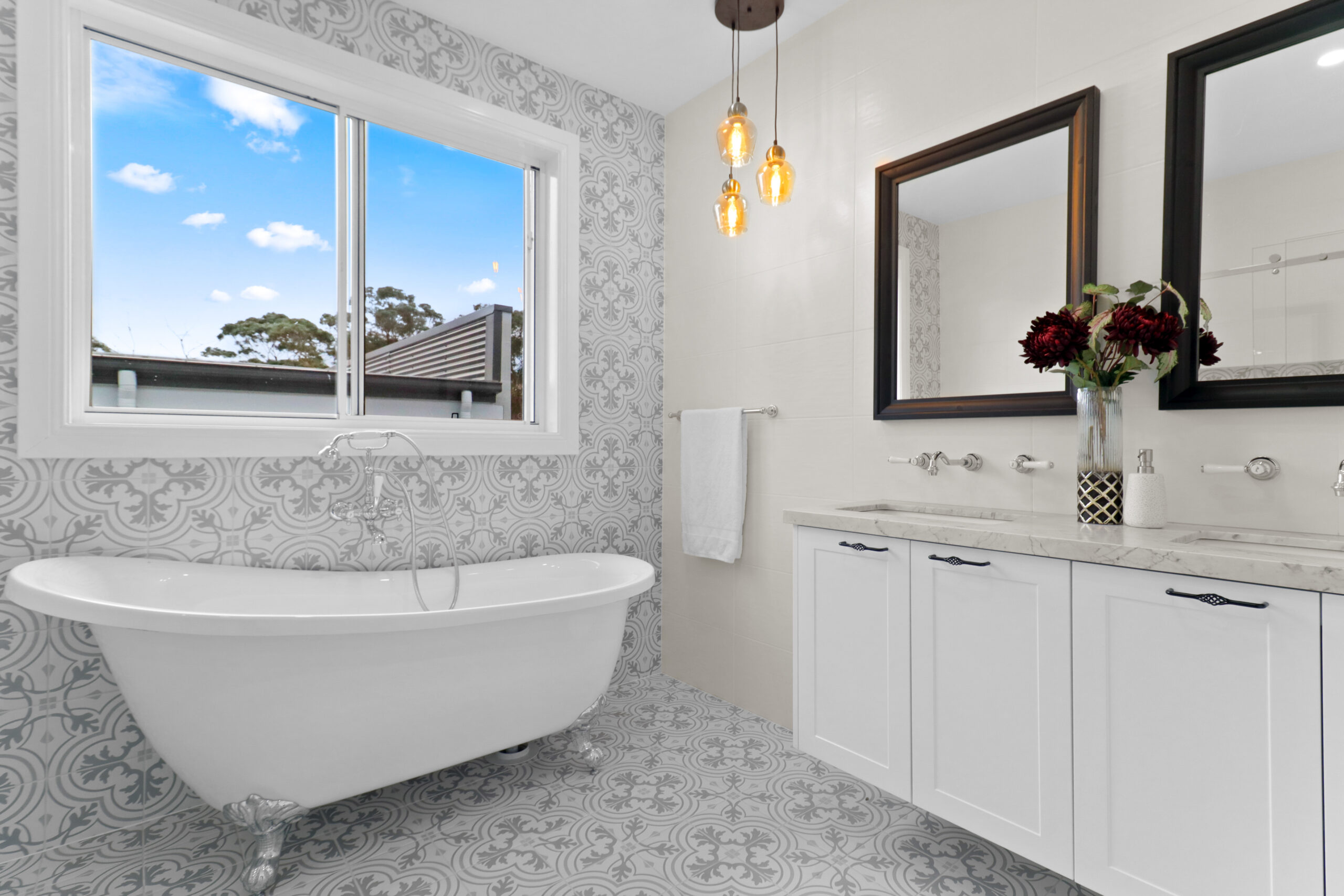 Bath of Deepwater Circuit, North Kellyville, built by Dream Homes Custom Build